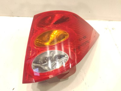 PILOTO TRASERO DERECHO PEUGEOT 1007 2006