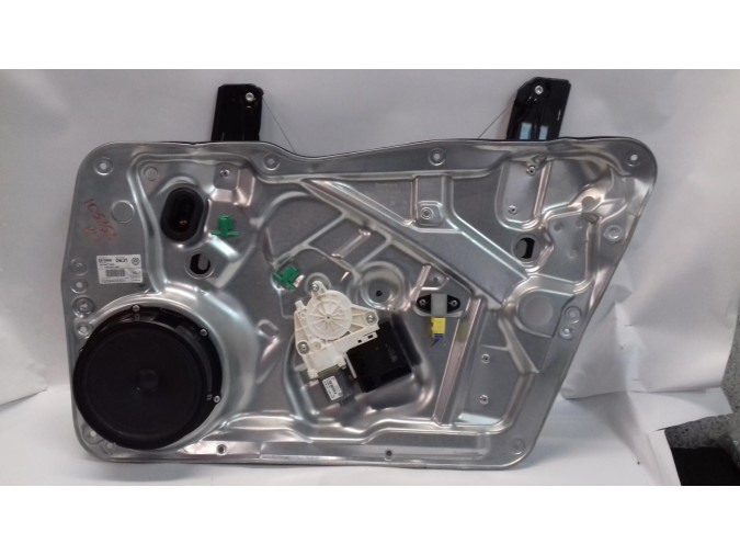 ELEVALUNAS DELANTERO DERECHO VOLKSWAGEN TIGUAN 2015