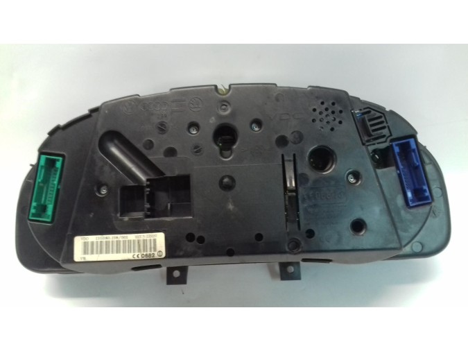CUADRO INSTRUMENTOS VOLKSWAGEN PASSAT 2002