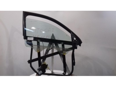 ELEVALUNAS DELANTERO DERECHO SKODA ROOMSTER 2008