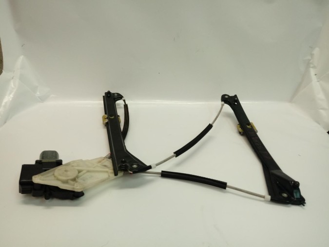 ELEVALUNAS DELANTERO IZQUIERDO VOLKSWAGEN POLO 2011