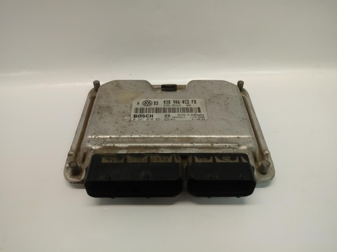 CENTRALITA MOTOR UCE VOLKSWAGEN GOLF 2000