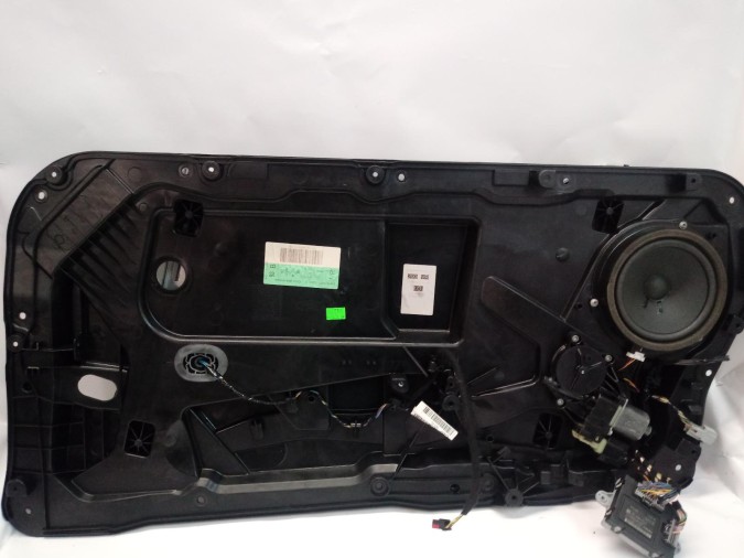ELEVALUNAS DELANTERO DERECHO FORD FIESTA 2015