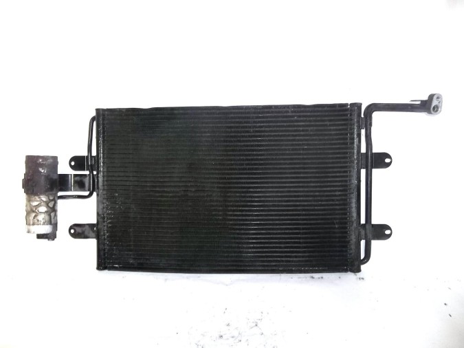 Radiador A/C VOLKSWAGEN GOLF 2002
