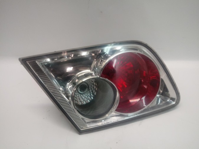 PILOTO TRASERO IZQUIERDO MAZDA 6 2004