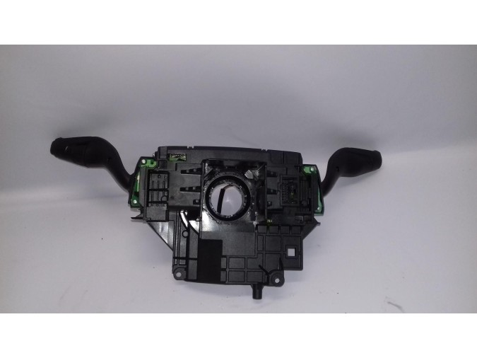 MANDO MULTIFUNCION FORD FOCUS 2017