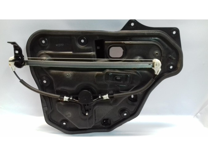 ELEVALUNAS DELANTERO DERECHO MAZDA CX-5 2016