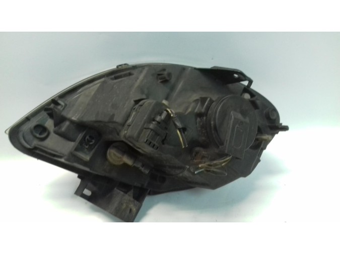 FARO DELANTERO DERECHO OPEL ASTRA 2004