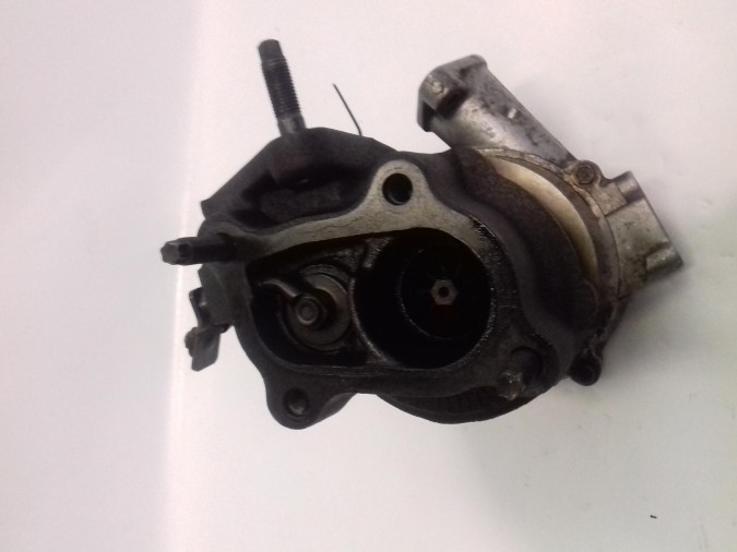 Turbo-Compresor NISSAN ALMERA 2000