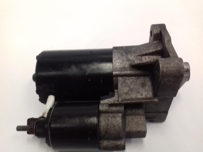 Motor Arranque RENAULT LAGUNA 2000