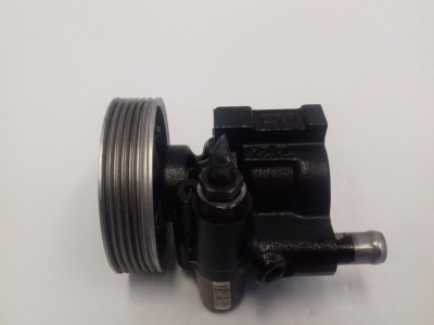 BOMBA SERVODIRECCION RENAULT LAGUNA 2000