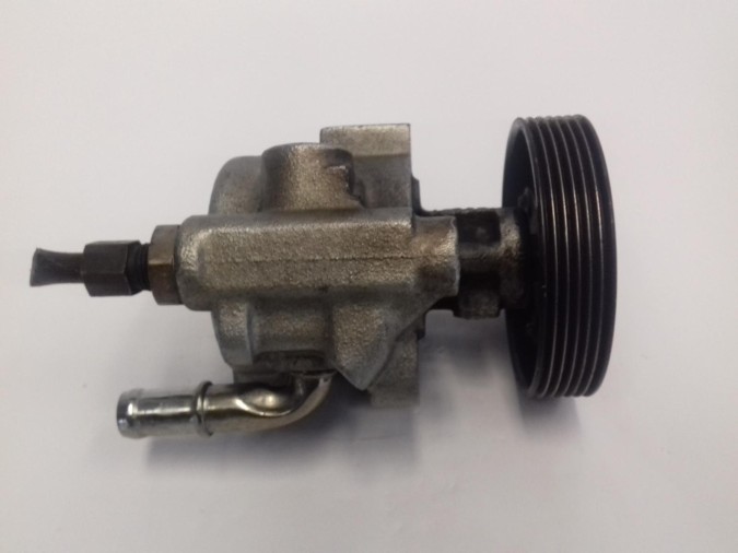 BOMBA SERVODIRECCION RENAULT MEGANE 1998