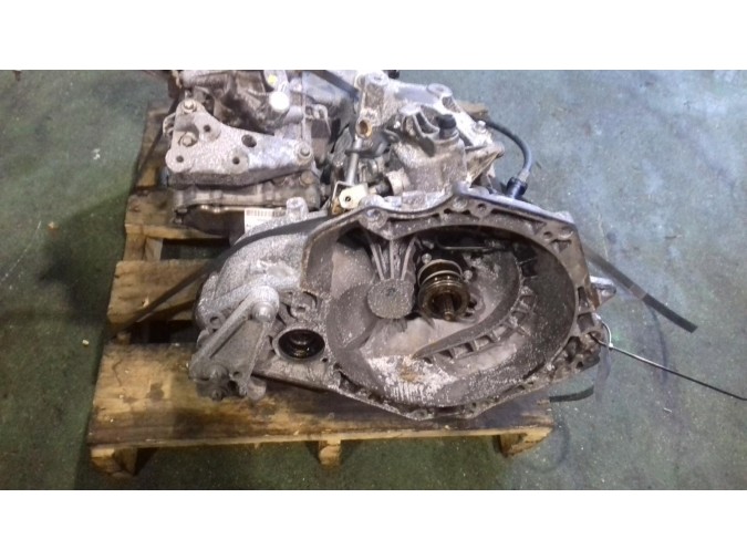 CAJA CAMBIOS OPEL TIGRA 2006
