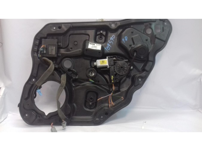 ELEVALUNAS TRASERO DERECHO VOLVO XC60 2014