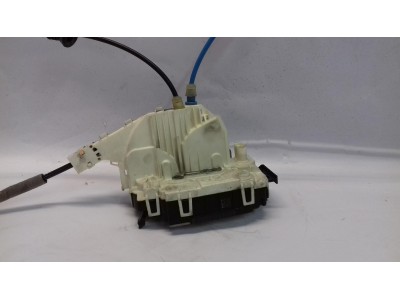 CERRADURA PUERTA TRASERA DERECHA MERCEDES CLASE E 2011