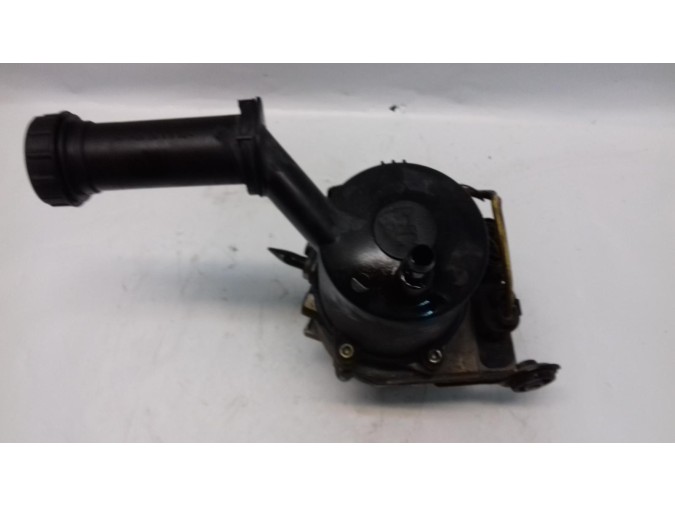 BOMBA DIREECION FORD FOCUS 1998