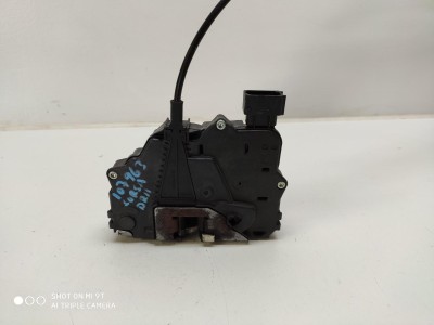 CERRADURA PUERTA DELANTERA DERECHA OPEL CORSA 2010