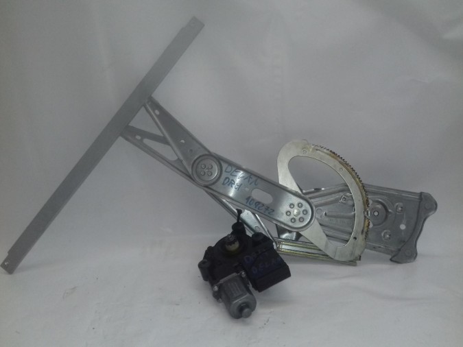 ELEVALUNAS DELANTERO DERECHO RENAULT SCENIC 2010