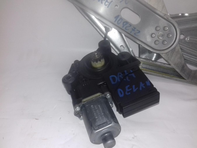 ELEVALUNAS DELANTERO DERECHO RENAULT SCENIC 2010