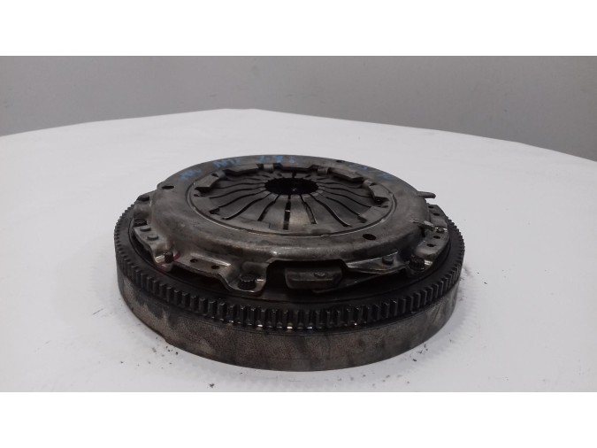 KIT DE EMBRAGUE SO VOLKSWAGEN POLO 2001