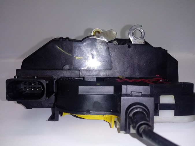 CERRADURA PUERTA DELANTERA IZQUIERDA OPEL INSIGNIA 2011