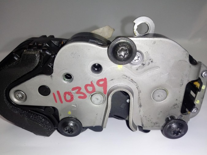 CERRADURA PUERTA DELANTERA DERECHA OPEL INSIGNIA 2011