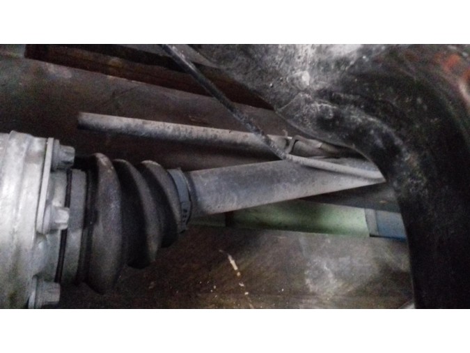 TRANSMISION DELANTERA DERECHA ALFA ROMEO 159 2009