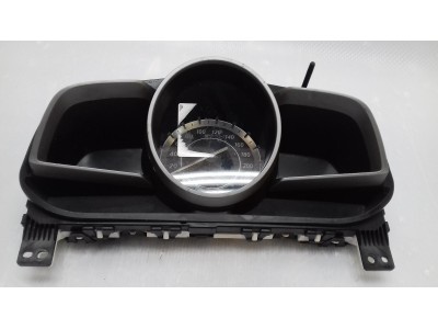 CUADRO INSTRUMENTOS MAZDA 2 2016