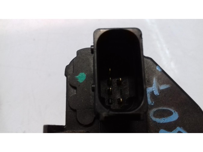 CERRADURA PUERTA TRASERA IZQUIERDA OPEL INSIGNIA 2010