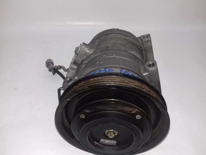 COMPRESOR AIRE ACONDICIONADO TOYOTA IS SERIES 1999