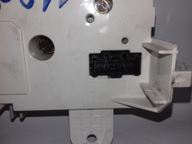 MANDO CALEFACCIÓN MAZDA 5 2007