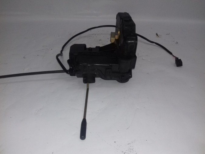 CERRADURA PUERTA DELANTERA DERECHA MERCEDES CLK 2003