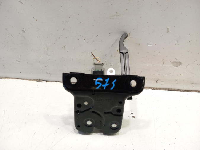 CERRADURA PORTON TRASERO AUDI A3 2011