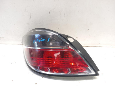 PILOTO TRASERO DERECHO OPEL ASTRA 2007