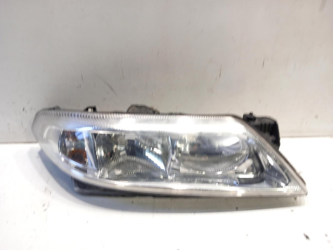 FARO DELANTERO DERECHO RENAULT LAGUNA 2001
