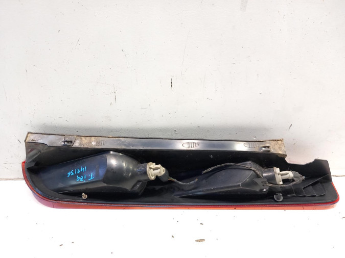 PILOTO TRASERO IZQUIERDO FORD FOCUS 2006