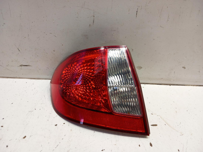 PILOTO TRASERO IZQUIERDO HYUNDAI GETZ 2008