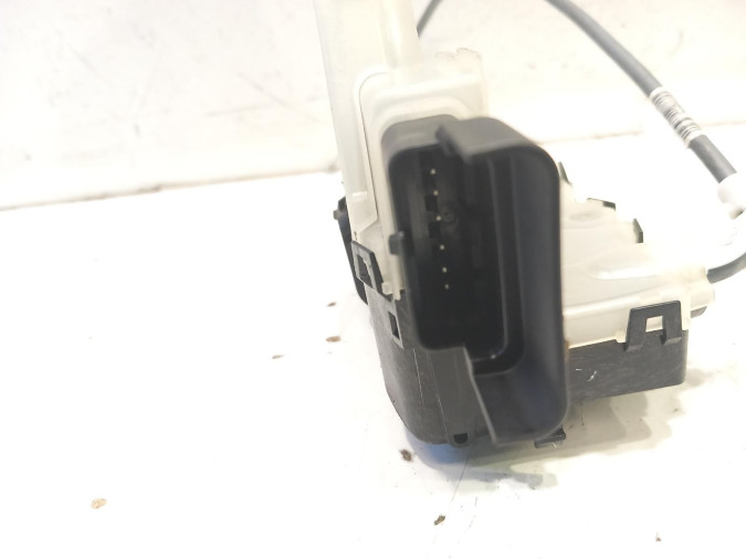 CERRADURA PUERTA DELANTERA IZQUIERDA PEUGEOT 2008 2022