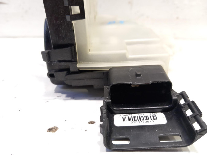 CERRADURA PUERTA TRASERA DERECHA PEUGEOT 2008 2022