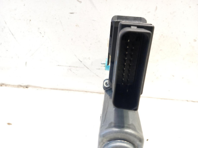 ELEVALUNAS TRASERO DERECHO VOLKSWAGEN TOURAN 2006