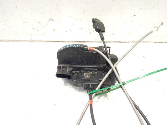 CERRADURA PUERTA DELANTERA DERECHA NISSAN NOTE 2007
