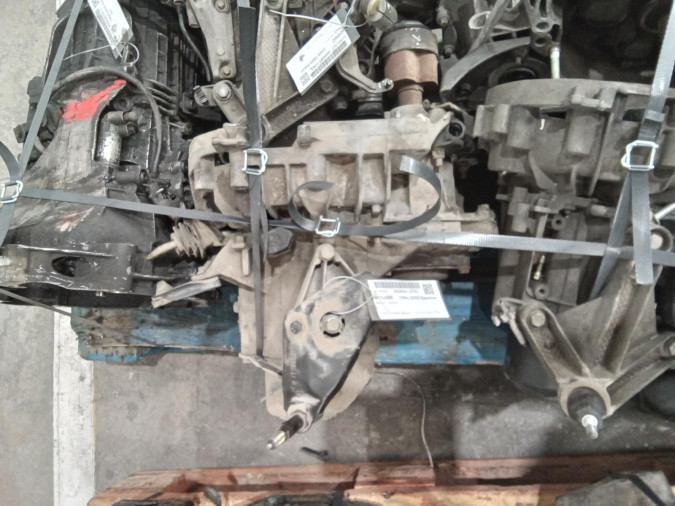 CAJA CAMBIOS RENAULT MEGANE 1996