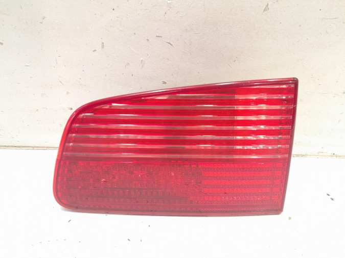 PILOTO TRASERO DERECHO SAAB 95 2009