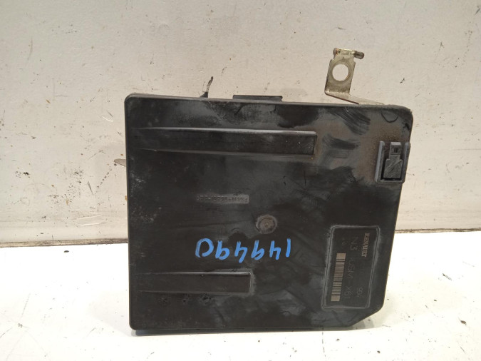 Caja de Fusibles RENAULT KANGOO 2008