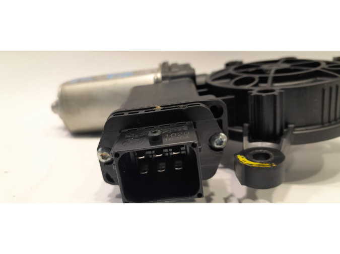ELEVALUNAS TRASERO DERECHO ALFA ROMEO GIULIETTA 2010