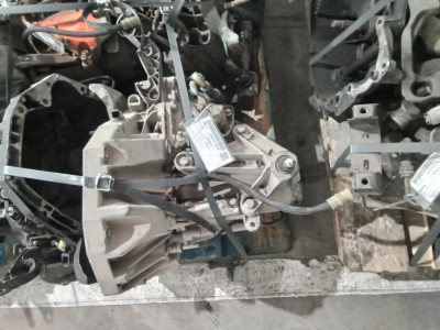 CAJA CAMBIOS RENAULT CLIO 2008