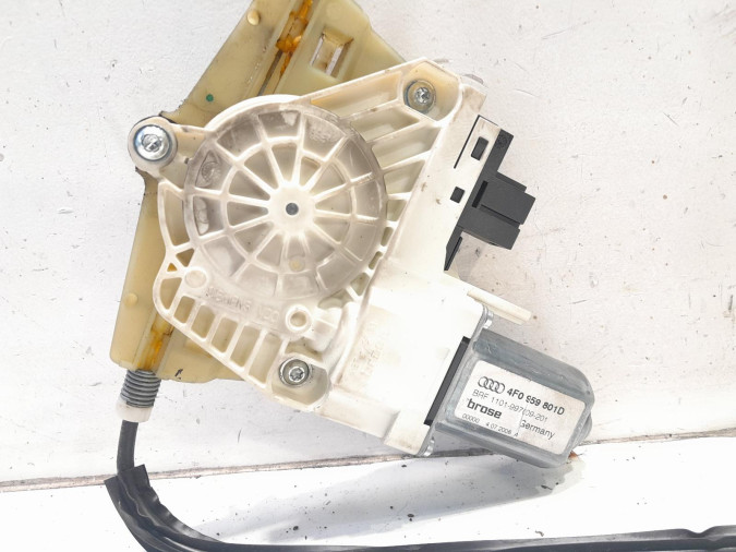ELEVALUNAS DELANTERO IZQUIERDO AUDI A6 2006