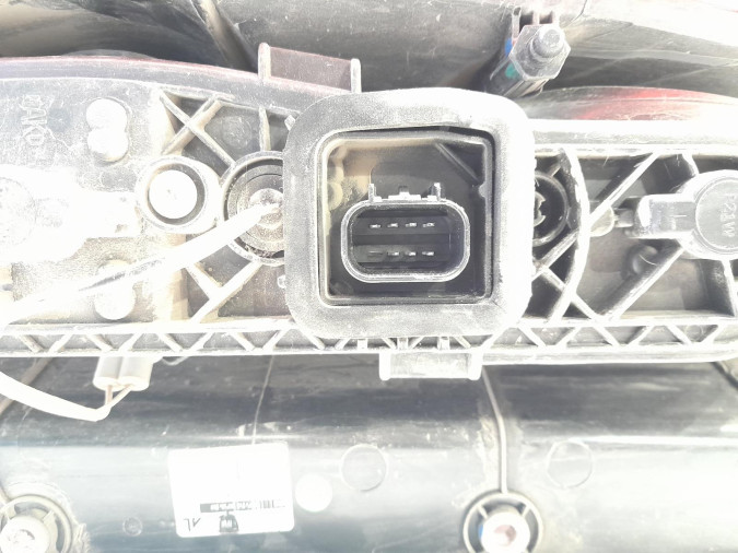 PILOTO TRASERO DERECHO FIAT DOBLO 2014
