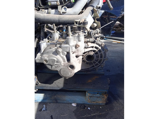 CAJA CAMBIOS MAZDA 6 2004