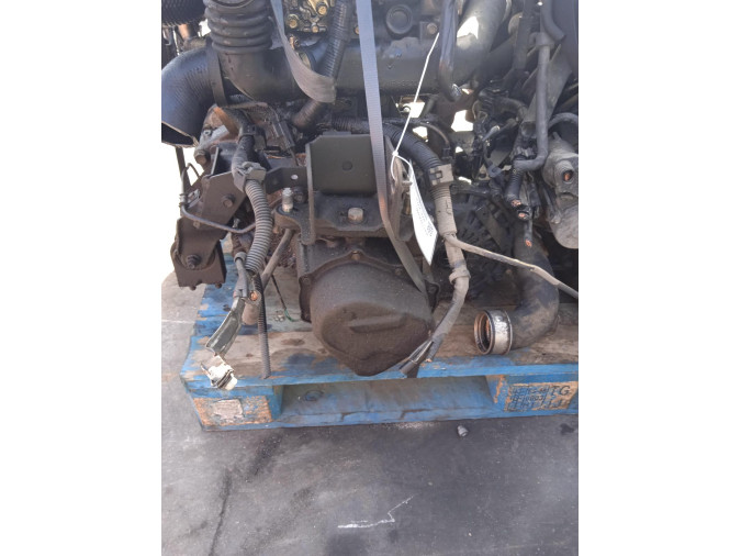 CAJA CAMBIOS MAZDA 323 1999